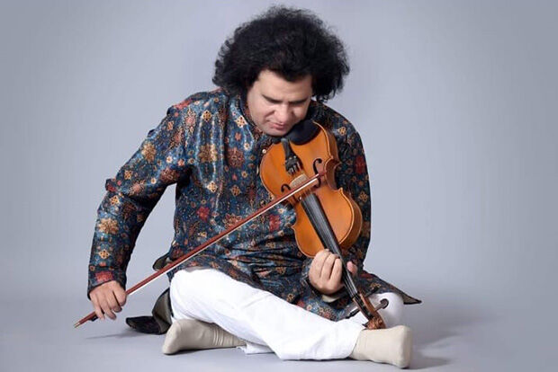 Indian violinist Ustad Johar Ali