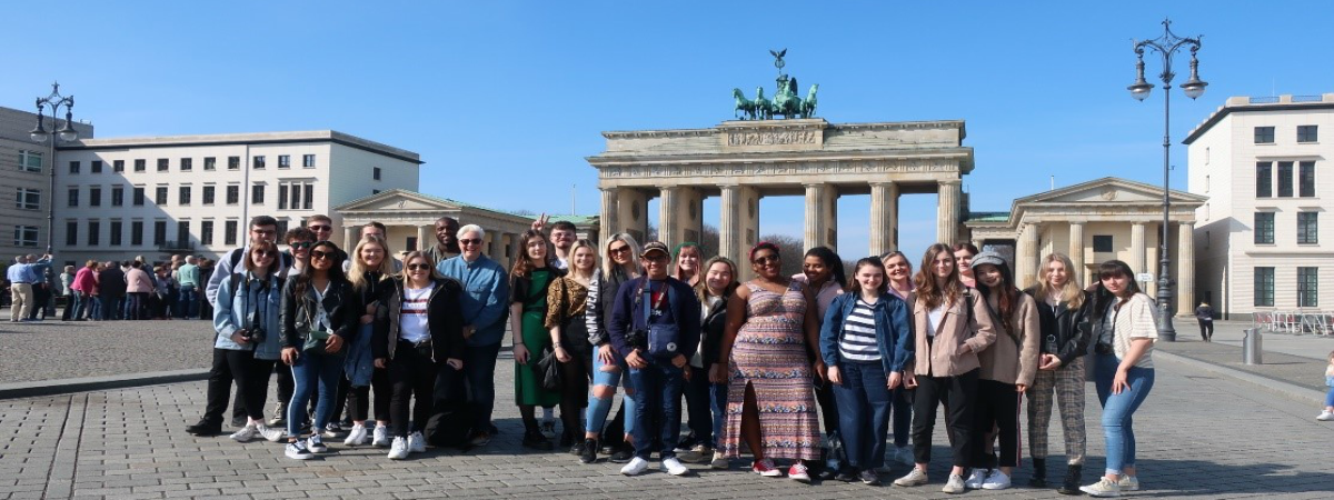 . A group of School of Visual Communication students recently had the chance to go on a study trip to Berlin and used the opportunity to immerse themselves in the local culture. 