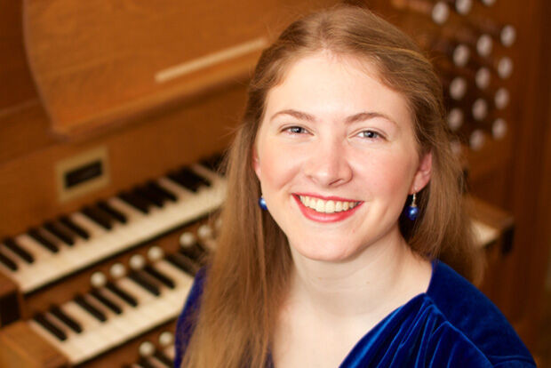 Organist Carolyn Craig