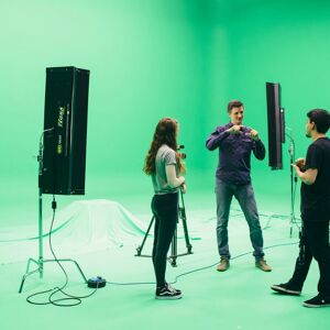 Studio B is our Green Screen studio, home to the only BOLT JR+ high-speed camera robot belonging to a UK university. This 320 square foot studio is painted with specialist “Optic Green” paint and fitted with 9 Image 85 Kinoflow Lights, to ensure professional results, whatever you are.