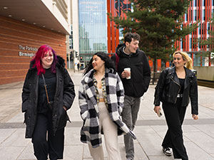 Students walking to campus