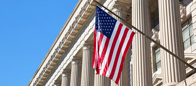 Law School American Internships Top Image 682x300 - American flag outside a court house