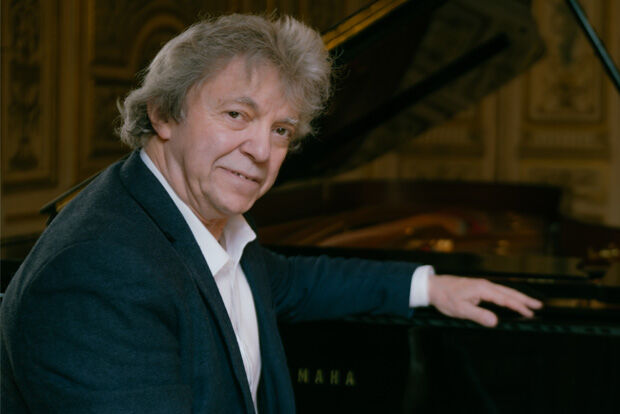 Pianist Pascal Rogé at the piano