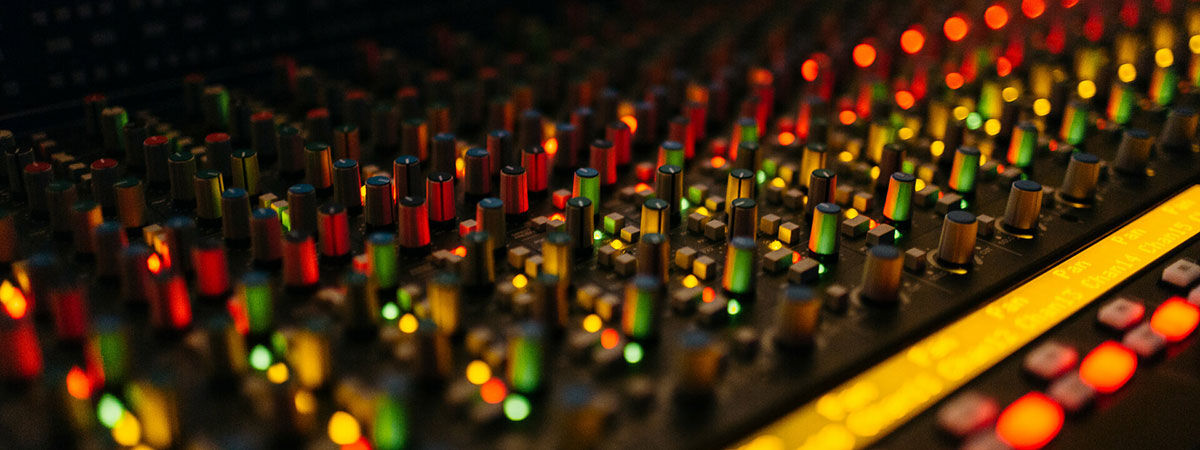 Music technology mixing board