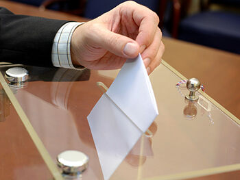 Centre for Brexit Studies Voter Perceptions Image 350x263- Hand placing a voting slip in a box